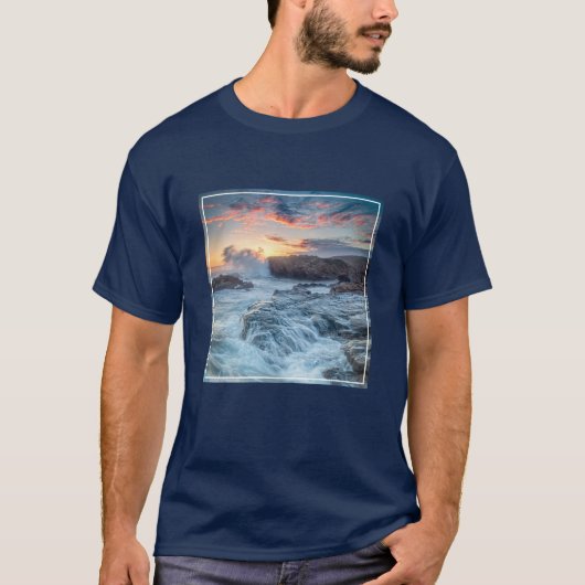海岸線 |カーメル・カリフォルニア Tシャツ (正面)