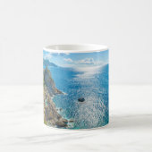 海岸線 |ギリシャ・コルフ，パラアイオカストリッサ コーヒーマグカップ (中央)