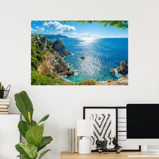 海岸線 |ギリシャ・コルフ，パラアイオカストリッサ ポスター (ホームオフィス)