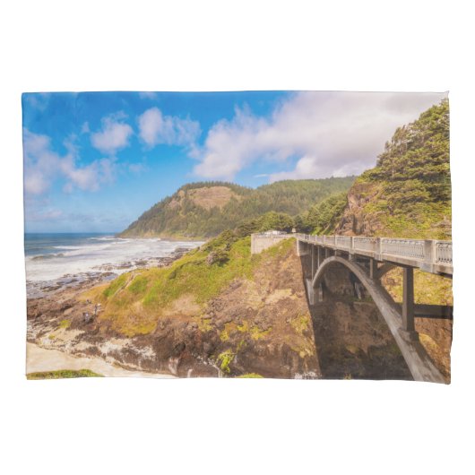 海岸線 |調理師のシャム、ヨット、オレゴン 枕カバー (正面)