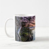 海岸線 | Ravens Nest Acadiaナショナルパークメイン コーヒーマグカップ (左)