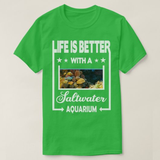 海水族館の方が生活が良い Tシャツ (デザイン正面)