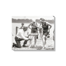 海水浴場の警察官 1922年 昔の写真
