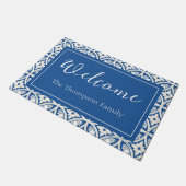 海沿い蓮のタイルのパターン – 白い蓮 ドアマット (アングル)