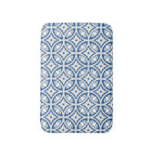 海沿い蓮のタイルのパターン – 白い蓮 バスマット (正面縦)