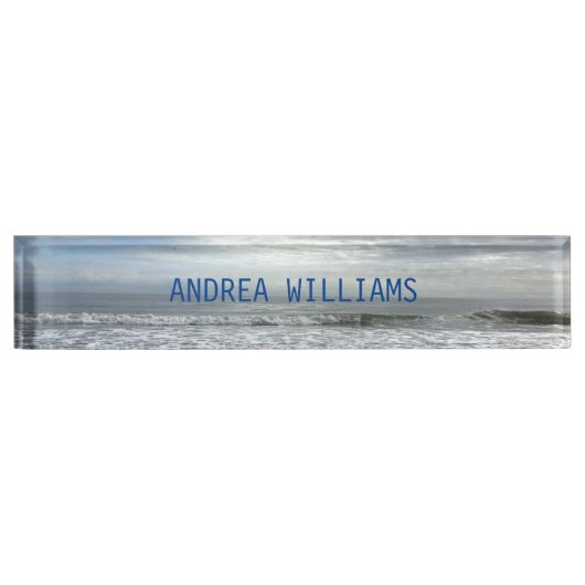海波モノグラム名ブルーグレーウォータービーチ デスクネームプレート (正面)