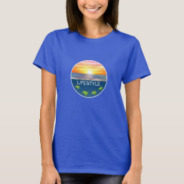 海洋の日の出とウミガメのライフスタイル Tシャツ