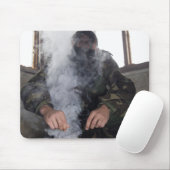 海洋はガス室により多くのCSガスを充填する マウスパッド (マウス)