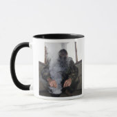 海洋はガス室により多くのCSガスを充填する マグカップ (左)