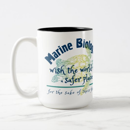 海洋生物学者は、世界がより安全な場所になることを願っている ツートーンマグカップ (左)