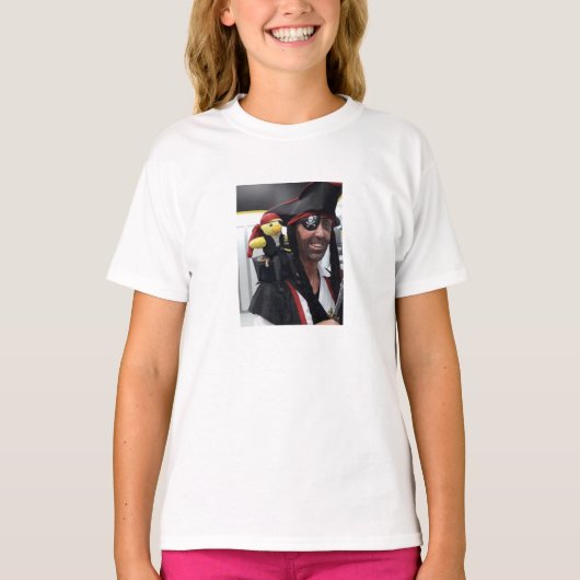 海賊にはオウムなんていらない Tシャツ (正面)