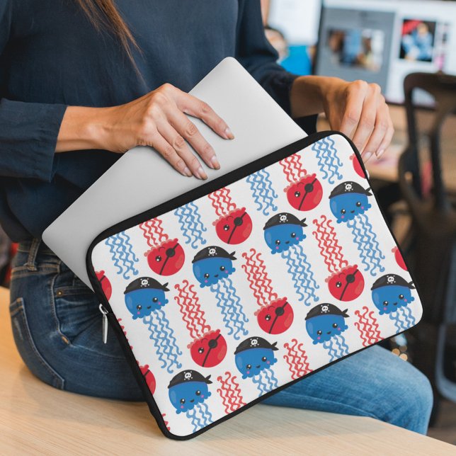 海賊クラゲ，クラゲ模様，海獣 ラップトップスリーブ (クリエイターアップロード済み)