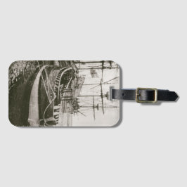 海賊船航海の帆船背の高い船 ラゲッジタグ