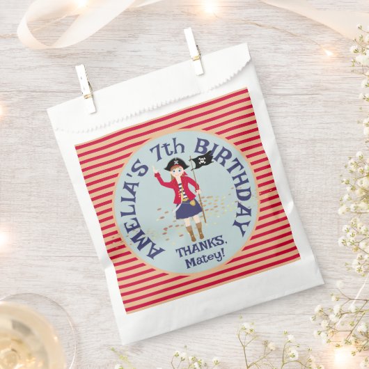 海賊船誕生日パーティーのキャプテン フェイバーバッグ (クリップ留めされた状態)