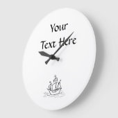 海賊船。白黒。 ラージ壁時計 (傾斜)