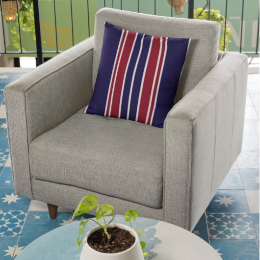 海軍と赤のストライプ クッション