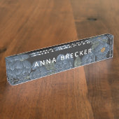 海軍シャクヤクの花のフェミニンなエレガント、暗い デスクネームプレート (側面)