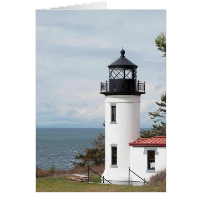 海軍本部の灯台 (正面)