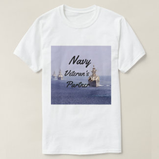 海軍退役軍人のパートナー Tシャツ