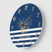 海軍風 ゴールドの貝殻 ネイビーブルーのストライプ ラージ壁時計 (傾斜)