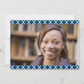 海軍 + 白いクローバーの卒業の発表 招待状 (裏面)