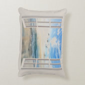 海辺の日の出が窓から アクセントクッション (裏面(縦))