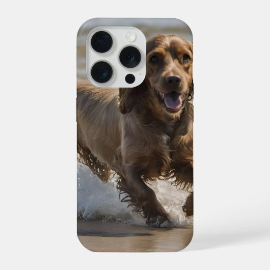"海辺の楽しみ: 海で遊ぶコッカー・スパニエル iPhoneケース (裏面)