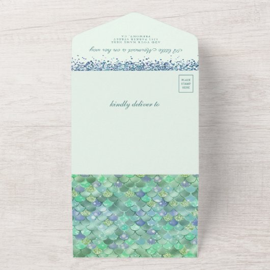 海造幣局の緑の人魚の赤ちゃんシャワーの下で オールインワン招待状 (外側)