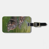 海馬が池で泳いでいる様子 ラゲッジタグ (正面横)