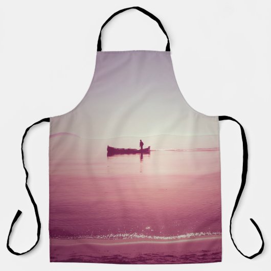 海Vにボートを持つ漁師のシルエット エプロン (正面)