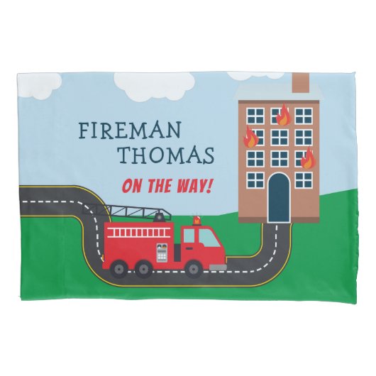消防士と消防車とファーストネームはリトル・ボーイ 枕カバー (正面)