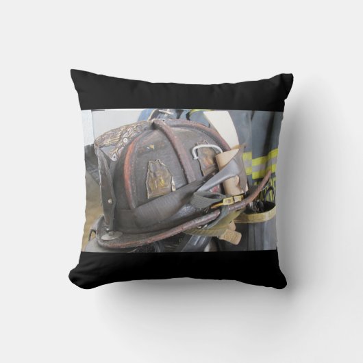 消防士のための枕 クッション (正面)