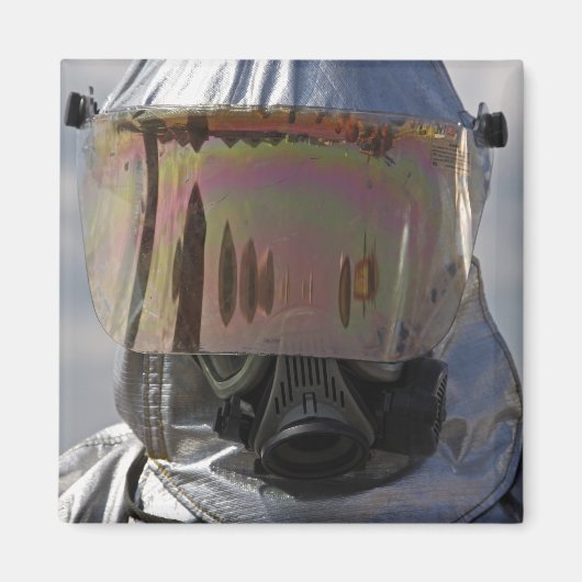 消防士のクローズアップ マグネット (正面)