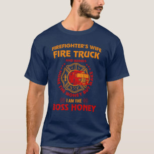消防士の妻 Tシャツ