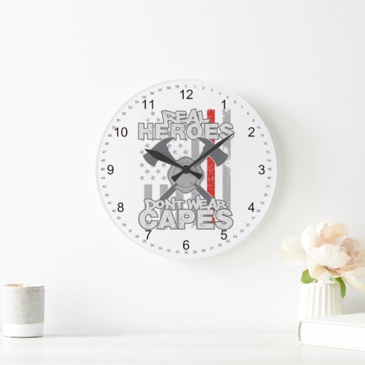 消防士の実質の英雄は岬を身に着けていません ラージ壁時計 (ホーム)