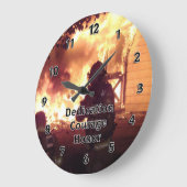 消防士の献身の勇気の誉れ ラージ壁時計 (傾斜)