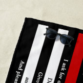 消防士の祈りの言葉パーソナライズされた薄い赤線 ビーチタオル (インサイチュ)