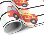 消防士の赤と消防車のパターン ラッピングペーパー (ロールコーナー)