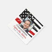 消防士の退職パーティー写真薄い赤線 スタンダードカクテルナプキン (角)