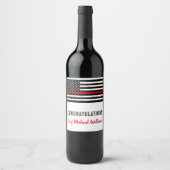 消防士の退職金の薄い赤線ファイアマン国旗 ワインラベル (正面)