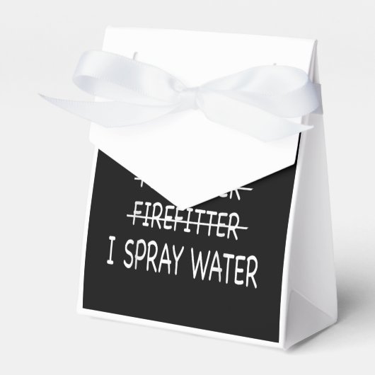 消防士は水おもしろいを吹くと言う フェイバーボックス (正面サイド)