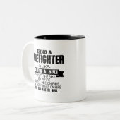 消防士は自転車に乗るようなものだ ツートーンマグカップ (正面左)