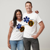 消防士または救急医療隊員のワイシャツ Tシャツ (ユニセックス)