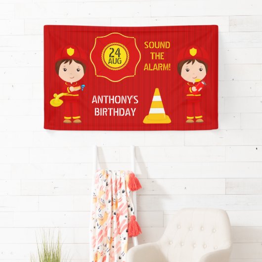 消防士をテーマにした誕生日パパーソナライズされたーティ 横断幕 (インサイチュ)