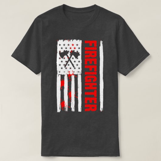 消防士アメリカ国旗の愛国的消防士 Tシャツ (デザイン正面)