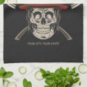 消防士パーソナライズされたスカルヘルメットAx消防士 キッチンタオル (折り畳み)