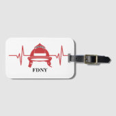 消防士ヘルメットハートビーパーソナライズされたト ラゲッジタグ (正面横)
