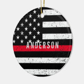 消防士動揺しての名前の薄い赤線 セラミックオーナメント (左)