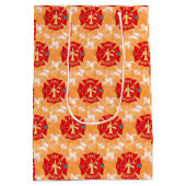 消防士 消防レスキュー マルテーゼ十字架 火 ミディアムペーパーバッグ (裏面)