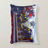 消防士 – 消防車のヘルメット アクセントクッション (正面(垂直))